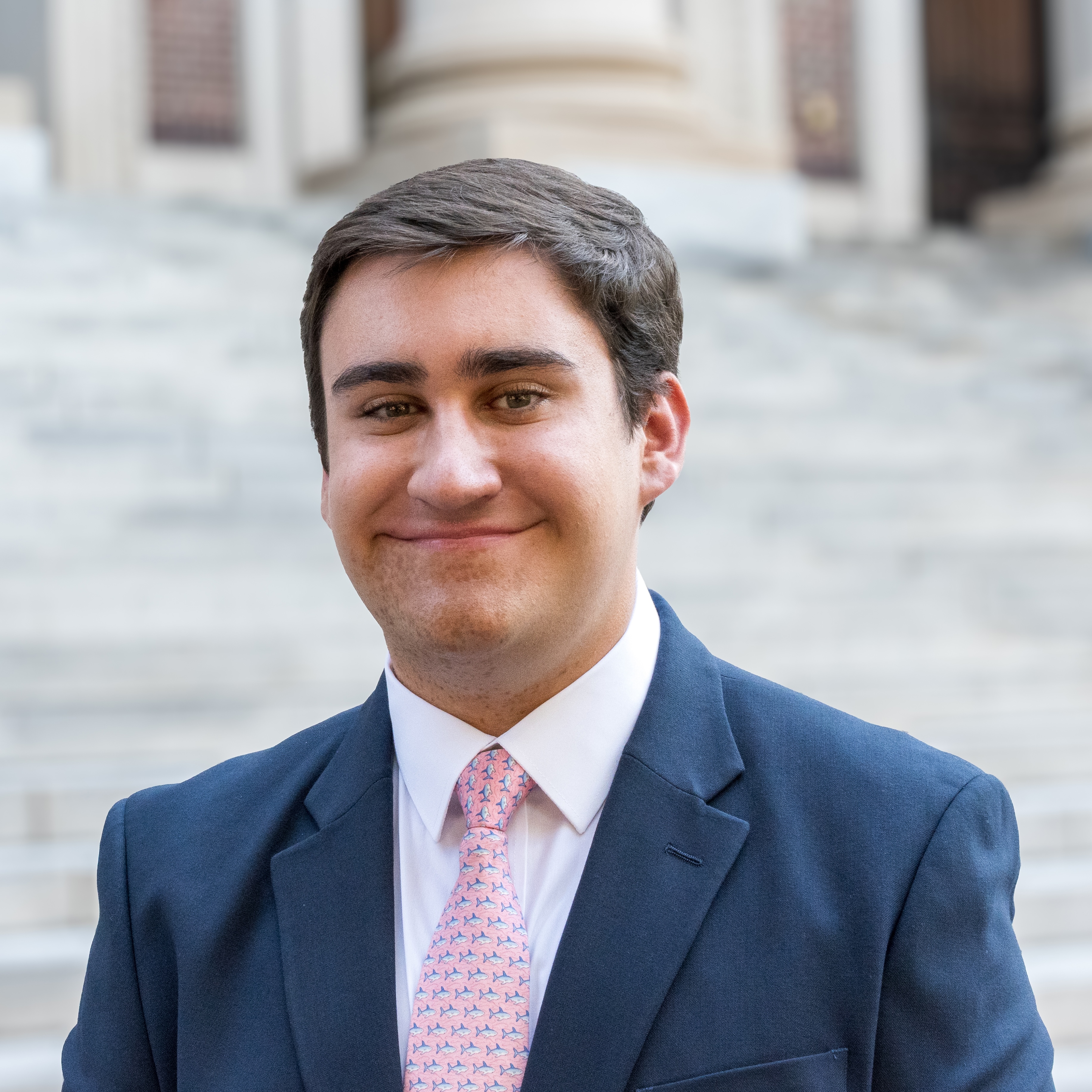Landon Resendes headshot