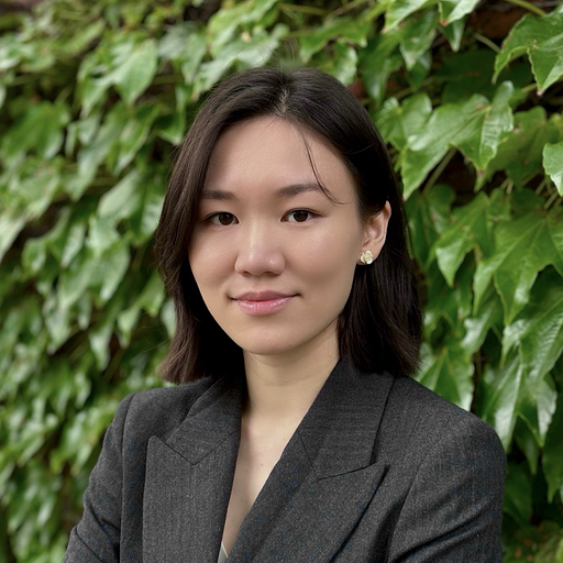 Elisa Xi Chen headshot